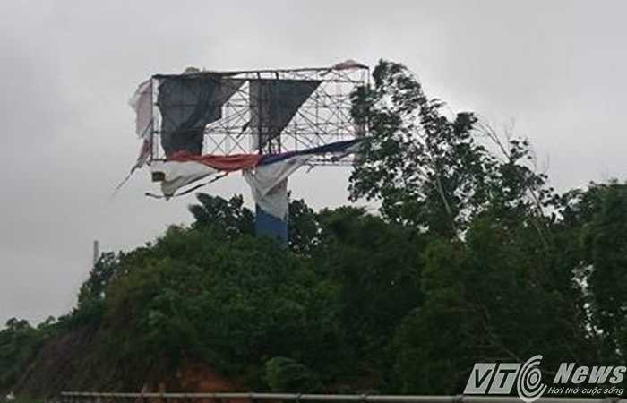 Bão số 1 liên tục thay đổi hướng đi, diễn biến khó lường