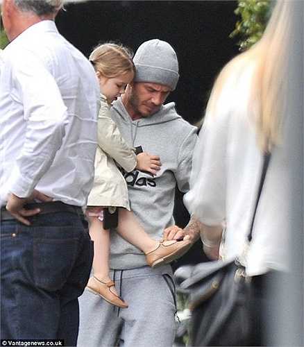 David Beckham, sau khi rời bỏ sân bóng, vẫn giữ được sự phong trần lẫn nét tài tử rất riêng
