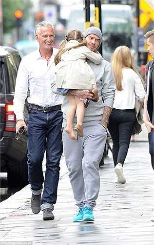 Beckham từng được bầu chọn là ông bố của năm