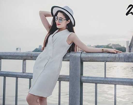 Á khôi 1 cuộc thi 'Miss Ha Noi Photo Model' Phạm Thanh Tâm sinh năm 1992, đến từ Hạ Long - Quảng Ninh.