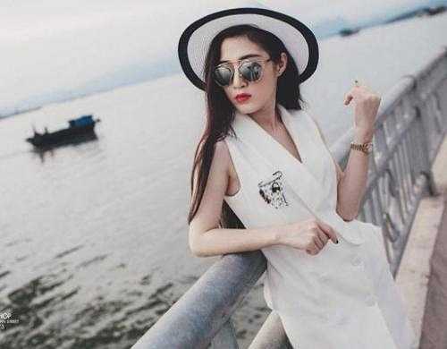 Cô rất yêu thích công việc truyền hình. 
