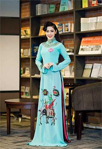 'Mỗi lần xem tivi thấy các anh chị MC nói rất hay, mình rất ngưỡng mộ', Thanh Tâm chia sẻ 