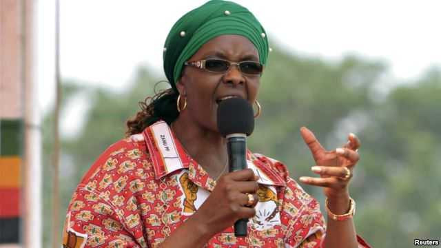 Vợ Tổng thống xứ 'tỷ phú chết đói': Chi triệu đô mua hàng hiệu, nổi tiếng 'cắm sừng' chồng