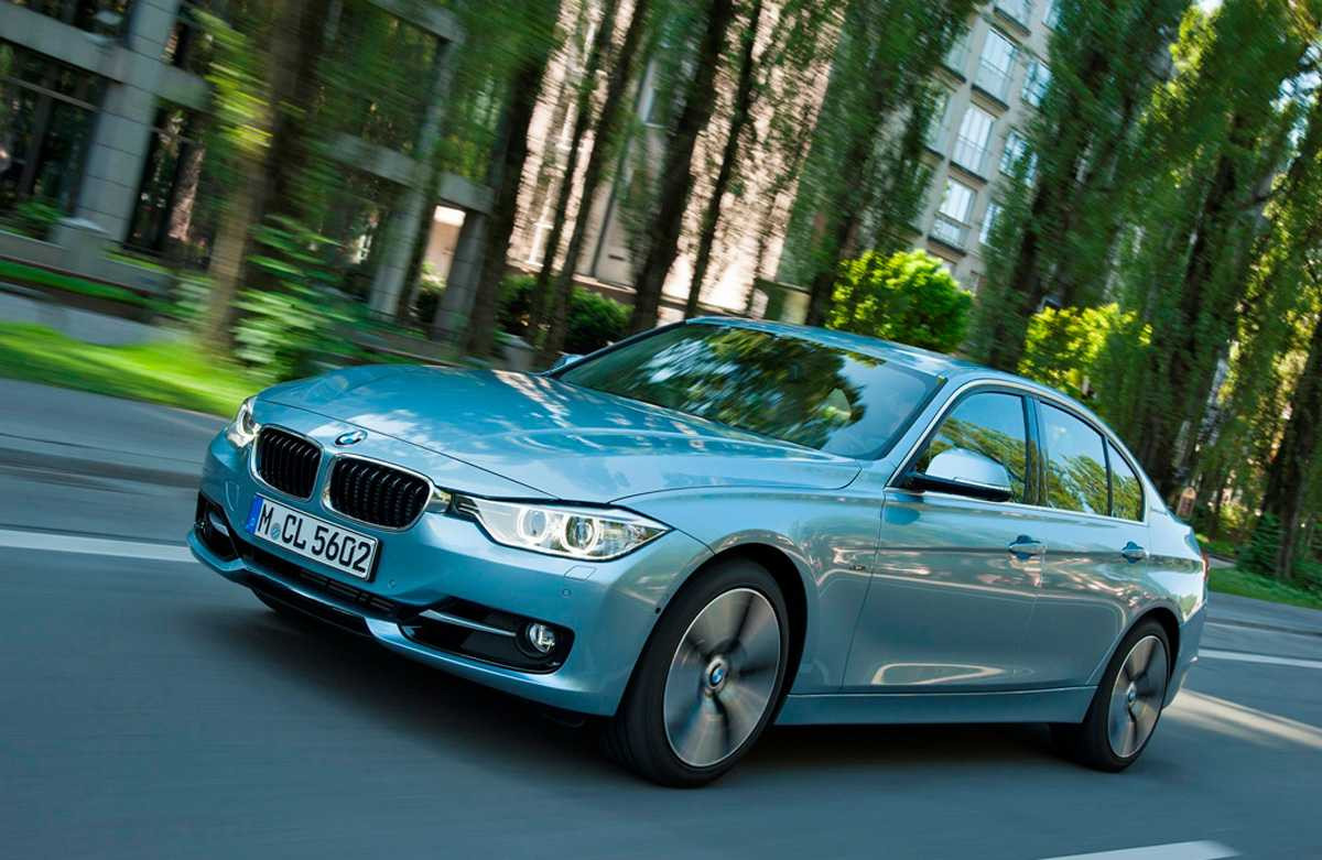 Cậu ấm, cô chiêu Singapore nói gì về gia thế giàu có?