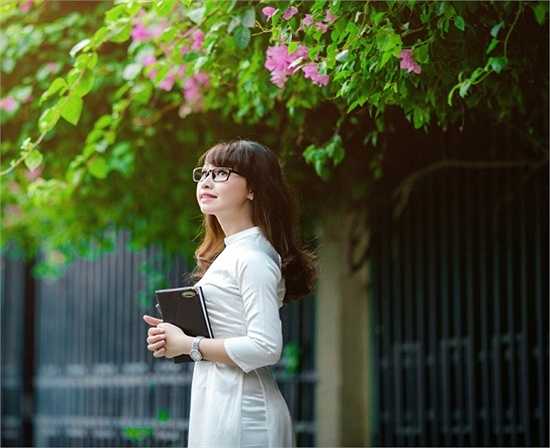 Cũng giống như giải một bài toán khó, nếu không cố gắng đến cùng để tìm ra đáp án, các em sẽ không bao giờ cảm nhận được niềm hạnh phúc chiến thắng'.