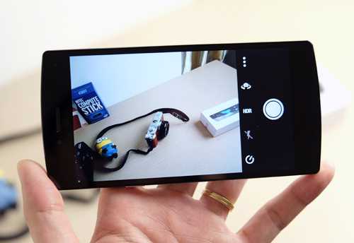 Giao diện chụp hình trên Bphone. 