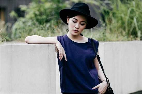 Trang là người hòa đồng, nhanh nhẹn và thẳng tính.