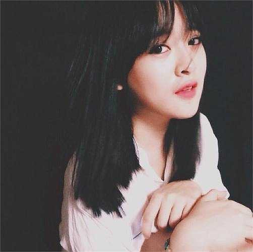 Quan niệm cuộc sống của Trang: 'Bao giờ cũng phải có nơi để về là gia đình, nơi khởi đầu mọi thứ và cũng là nơi tình yêu thương không bao giờ kết thúc'.