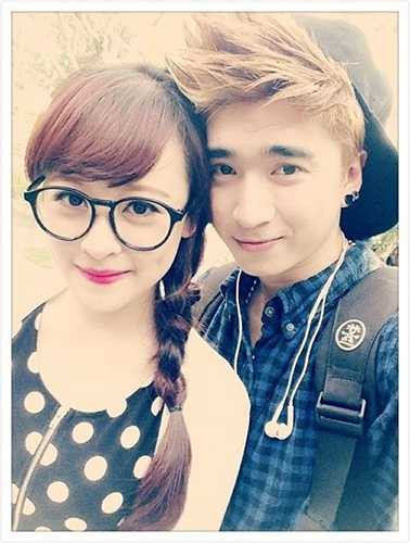 Cô cũng từng tham gia quay MV cho ca sĩ Lê Hiếu, Chi Dân, Vanh Legg...