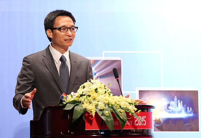 Phó Thủ tướng Vũ Đức Đam phát biểu tại Diễn đàn cấp cao ICT Summit 2015