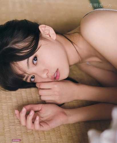 Asuka được nhận xét là có ngũ quan tinh xảo như mỹ thiếu nữ bước ra từ manga.