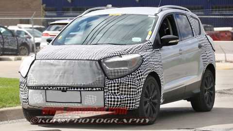 Ford Escape 2016 bị 'chộp' được thiết kế bên trong lẫn bên ngoài