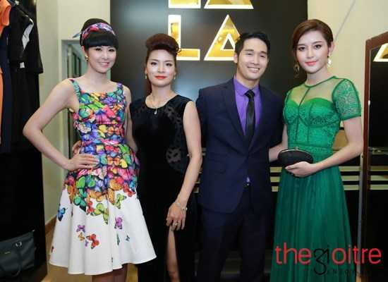 Sư thầy 'đập hộp iPhone 6' xuất hiện tại sự kiện toàn người đẹp