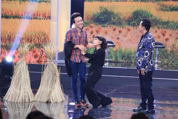 bí mật đêm chủ nhật