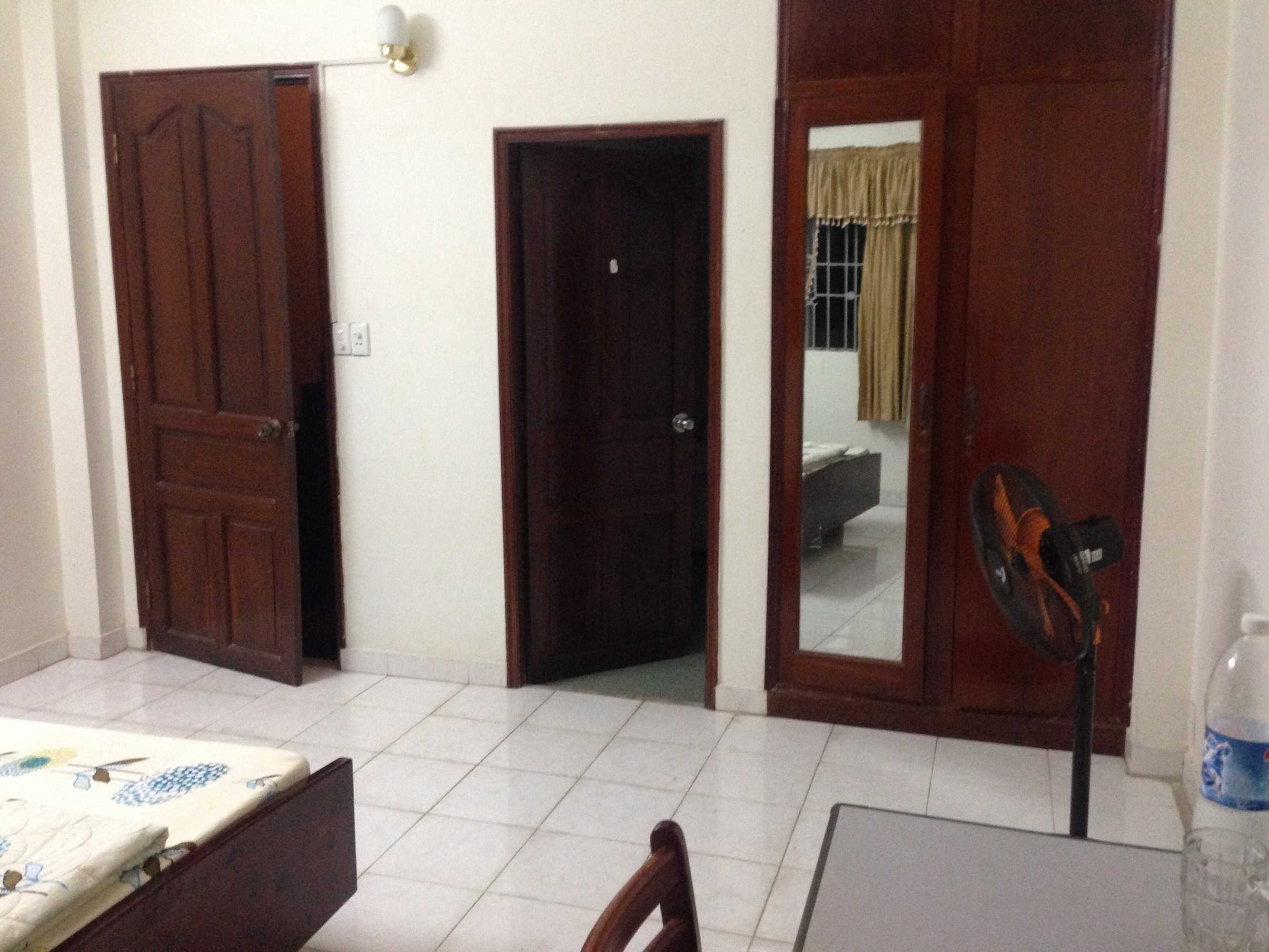 Giá nhà trọ, nhà nghỉ ở Hà Nội 'nhảy múa' cận ngày thi THPT quốc gia