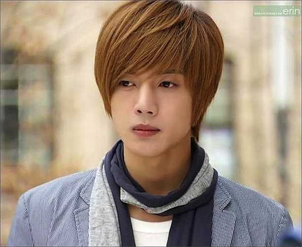 Kim Hyun Joong cũng một thời đình đám với vai diễn chàng công tử lạnh lùng trong 'Boys Over Flower' 