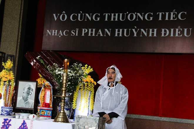 nhạc sĩ phan huỳnh điểu
