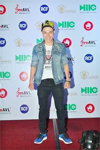 Quán quân 'Thách thức danh hài' Lê Dương Bảo Lâm. (Trung Ngạn)