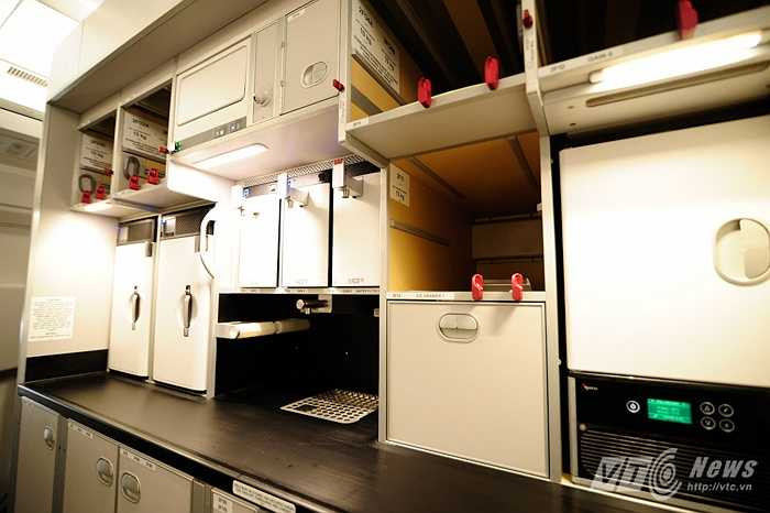 Khoang dành riêng cho tiếp viên phục vụ đồ ăn