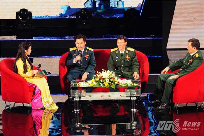 Các đại diện cán bộ chiến sỹ đến từ nhiều địa phương trên cả nước