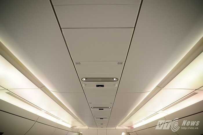Phía trên mái của khoang VIP