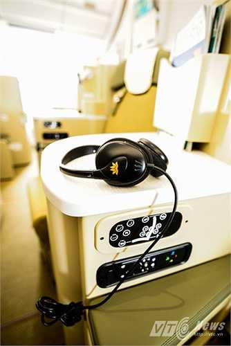 Tai nghe trong khoang VIP