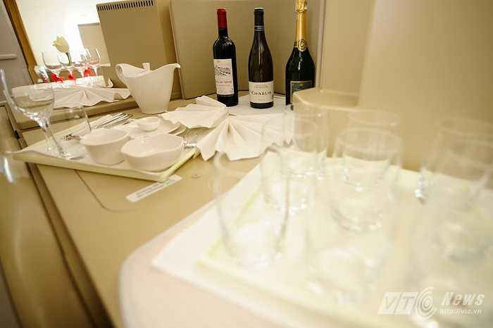 Các đồ uống phục vụ trên máy bay