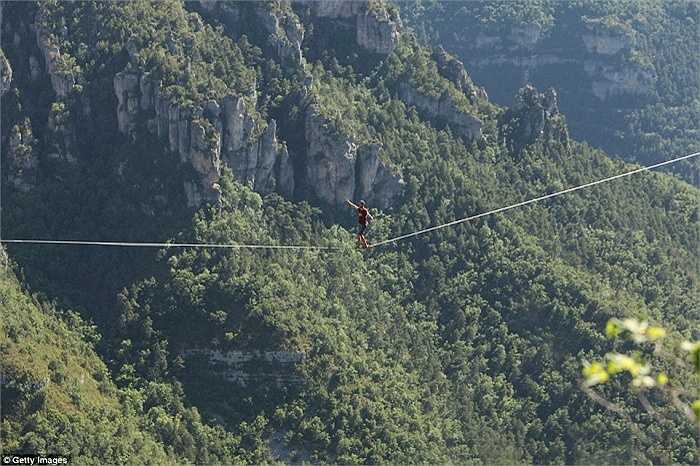 Thử thách đòi hỏi anh phải có sự khéo léo 