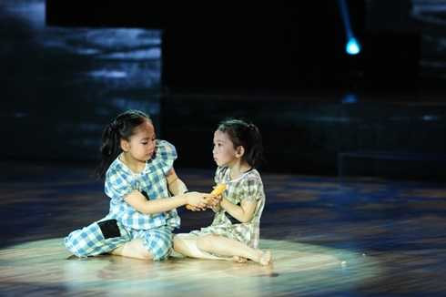 bước nhảy hoàn vũ