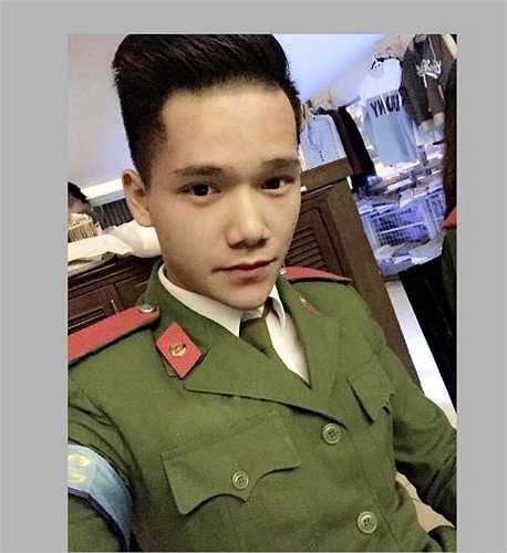 Ngoài học tập, chàng trai sinh năm 1994 còn dành thời gian chụp ảnh.