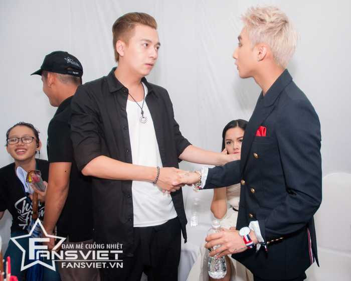 sơn tùng và đồng nghiệp