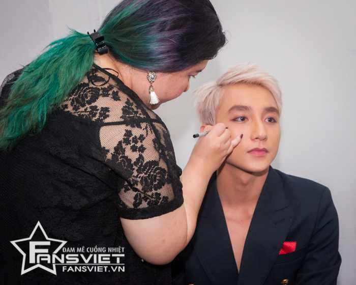 sơn tùng make up
