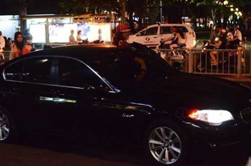 ... đèo em gái bằng xe đi mượn nhưng khẳng định cô không hề 'nổ'