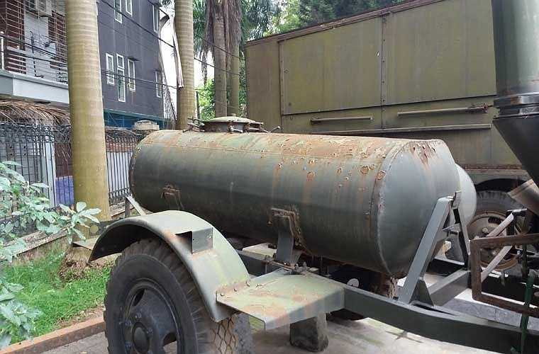  Xe bếp quân sự KP-125 được đánh giá là có độ tin cậy cao, dễ dàng bảo trì, sử dụng tốt ở điều kiện đồi núi, mọi điều kiện thời tiết. Ưu điểm chính của nó là sử dụng nhiều loại nhiên liệu như gỗ (dùng gỗ đun) hoặc dầu diessel. 