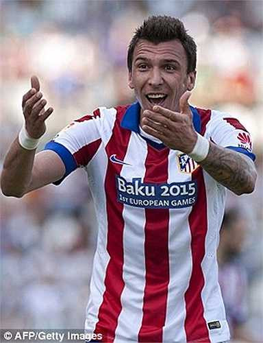 Còn Mario Mandzukic chuyển đến Juventus với giá 13,6 triệu bảng