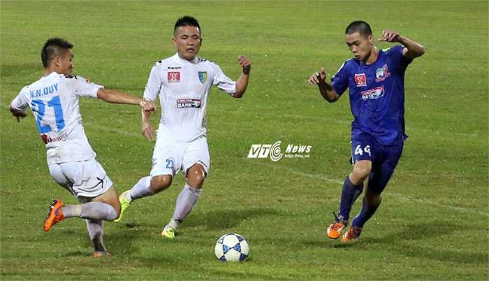 Công Phượng được chào mời sang Australia: Chỉ là đòn gió