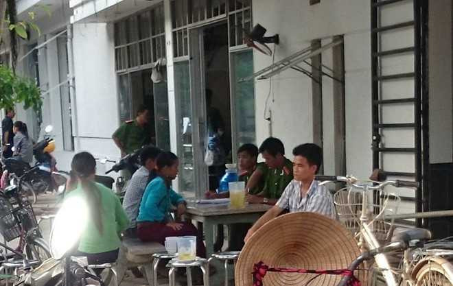 Thảm sát kinh hoàng ở Bình Phước: Nhói lòng bé 2 tuổi gào khóc đòi mẹ