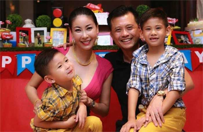 Không chỉ vậy, cô còn có cuộc sống hạnh phúc, giàu có bên chồng con với khối tài sản lên đến hàng nghìn tỷ đồng. 