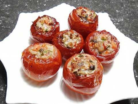 cà chua nhồi thịt