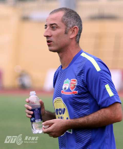 90 phút cao độ của HAGL ở ‘tử địa’ xứ Thanh