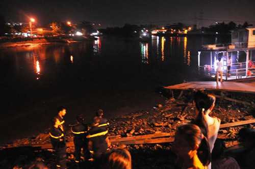 Bị truy sát cùng đường, nam thanh niên nhảy kênh mất tích