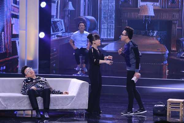 bí mật đêm chủ nhật