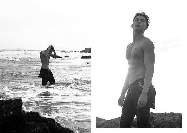 Xu hướng truyền thống khi muốn khoe vẻ đàn ông lúc đi nghỉ là chỉ cần diện độc một chiếc quần linen trắng hoặc quần bơi, thậm chí sơ mi trắng thả cúc là đủ