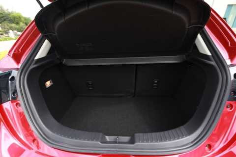 Thaco, ra mắt mẫu xe mới, Mazda 2, thế hệ mới, thiết kế Kodo, công nghệ SkyActiv, sedan