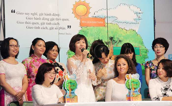 bà Mai Thị Lan Anh, Chủ tịch hệ thống trường, Hiệu trưởng trường Tiểu học Ban Mai