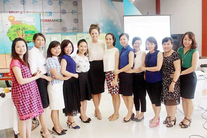 Bà Ella Bjornsdottir – một trong những diễn giả chính của Tập đoàn FranklinCovey