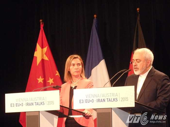 Các đại biểu trong đàm phán hạt nhân Iran ở Áo