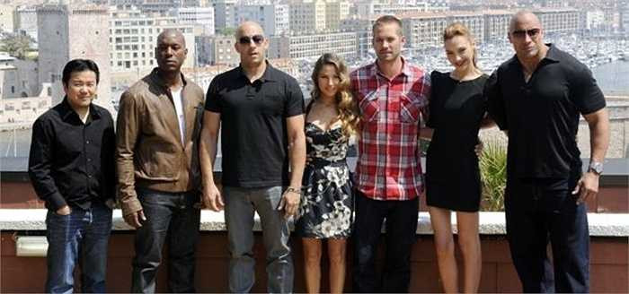 'Gia đình' Fast & Furious.