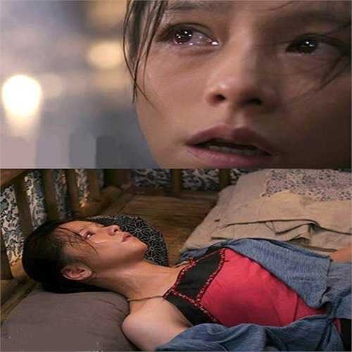 Tuy nhiên, vì diễn xuất quá 'nhiệt tình' nên ngôi sao từng nổi tiếng với dòng phim cấp 3 này bị thương, khắp người toàn những vết bầm và trầy xước. 