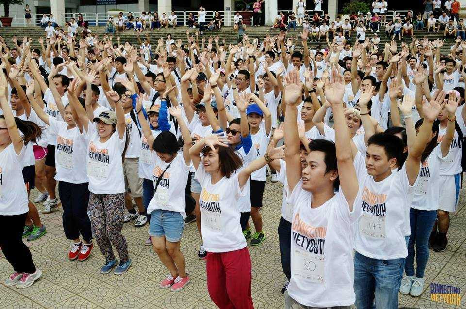 Hoa hậu Kỳ Duyên, Á hậu Tú Anh chạy vì trẻ em nghèo, khuyết tật